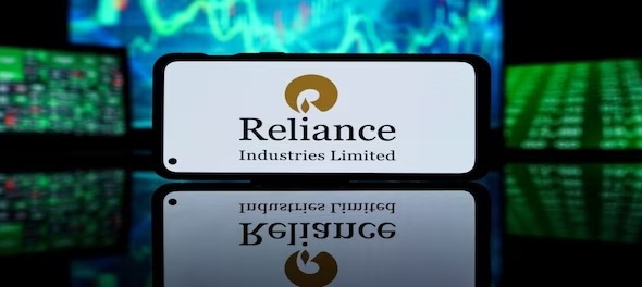 You are currently viewing With Reliance’s premiumisation and consumer biz in focus, analysts see up to 20% upside in shares